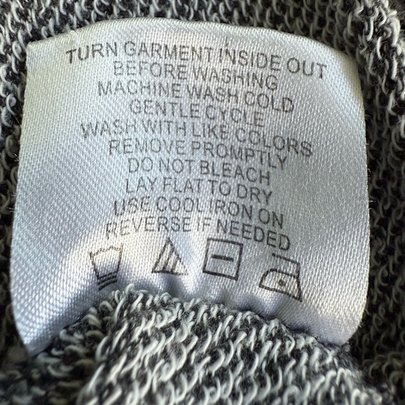 Threads 4 Thought Eco Crewneck Sweatshirt L Gray Black Trim Organic Cotton Blend - Picture 6 of 10